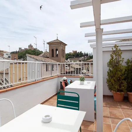 Apartment Elvira 21 *